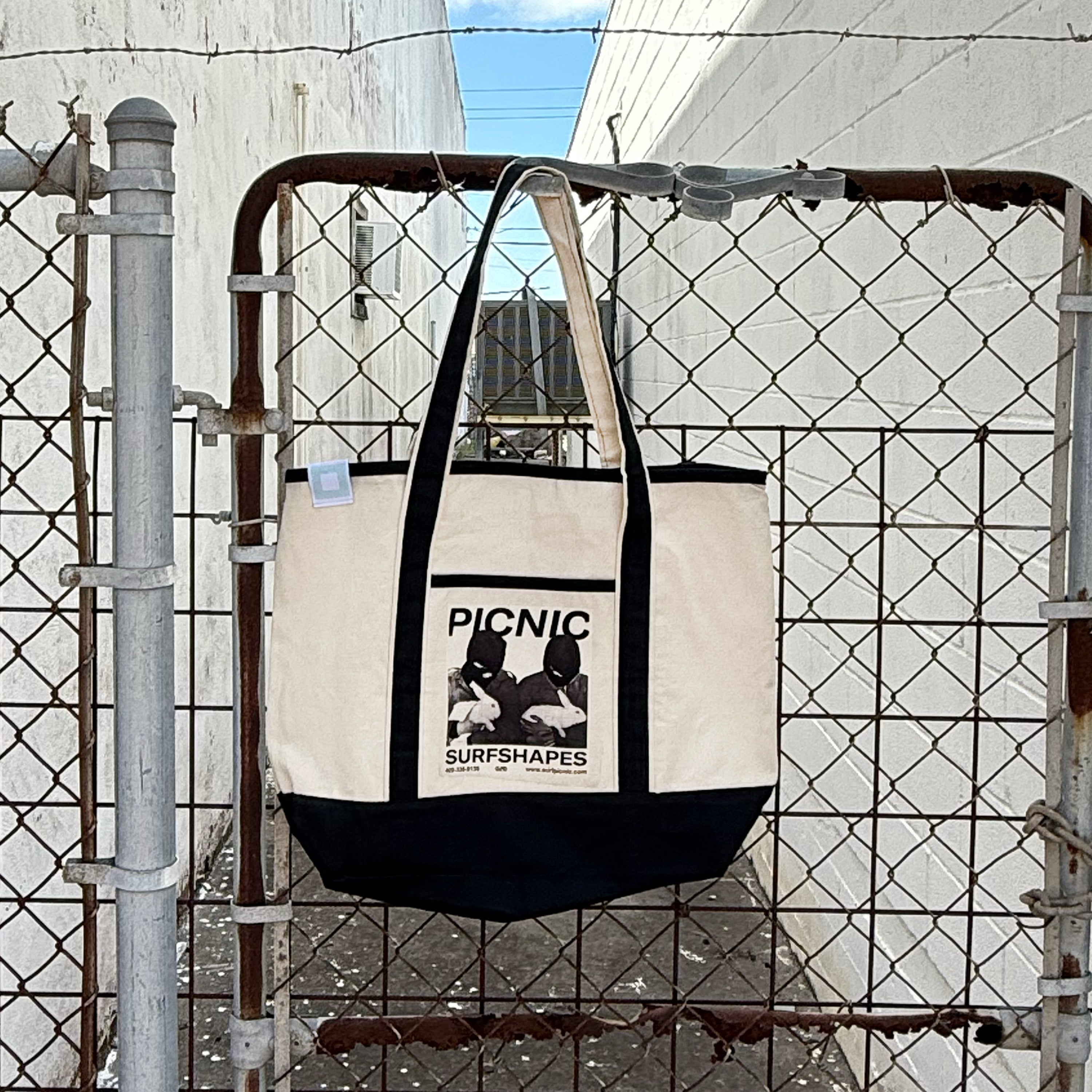 LOCAL WIZARDS BEACH TOTE
