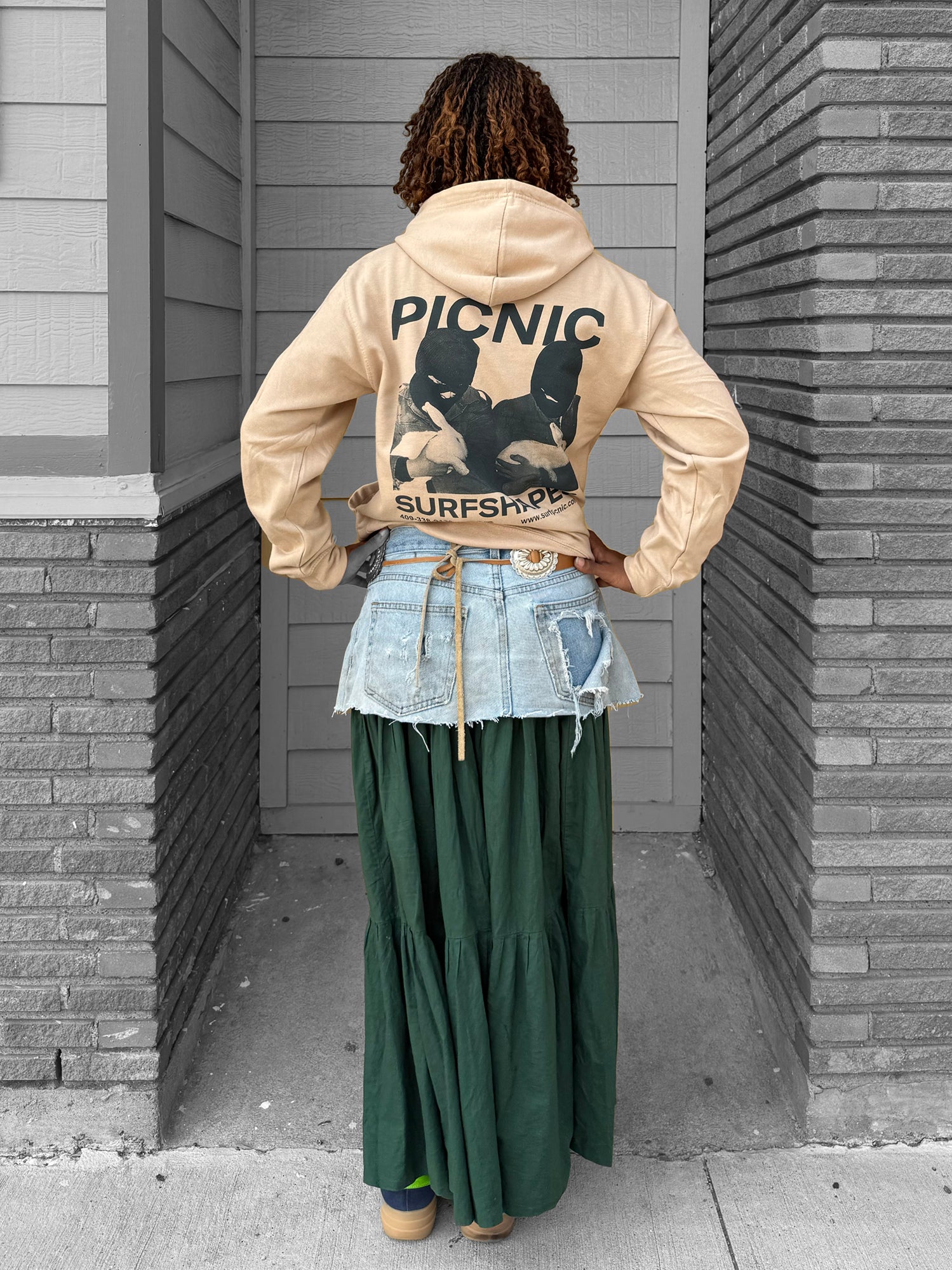 LOCAL WIZARDS HOODIE