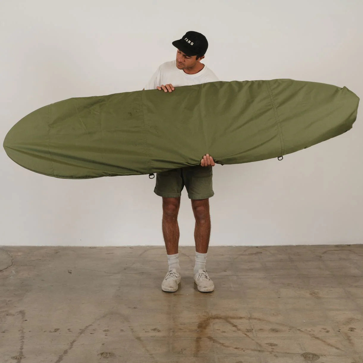 8.0 board bag - olive